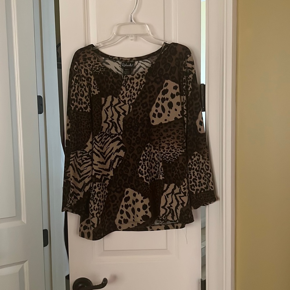 RAFAELLA SMALL VINTAGE LONG SLEEVE.